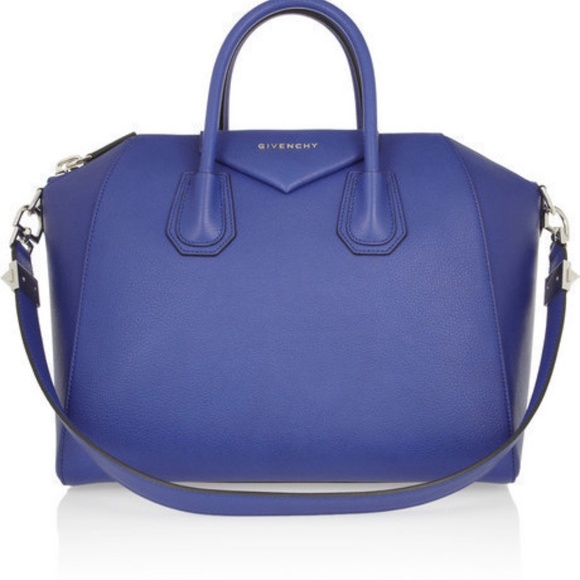 Givenchy Medium Blue Antigona - Picture 13 of 17